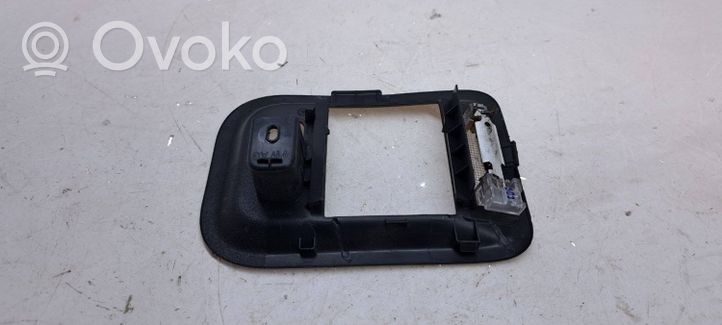 Volkswagen Sharan Wewnętrzna lampka bagażnika 7N0867256