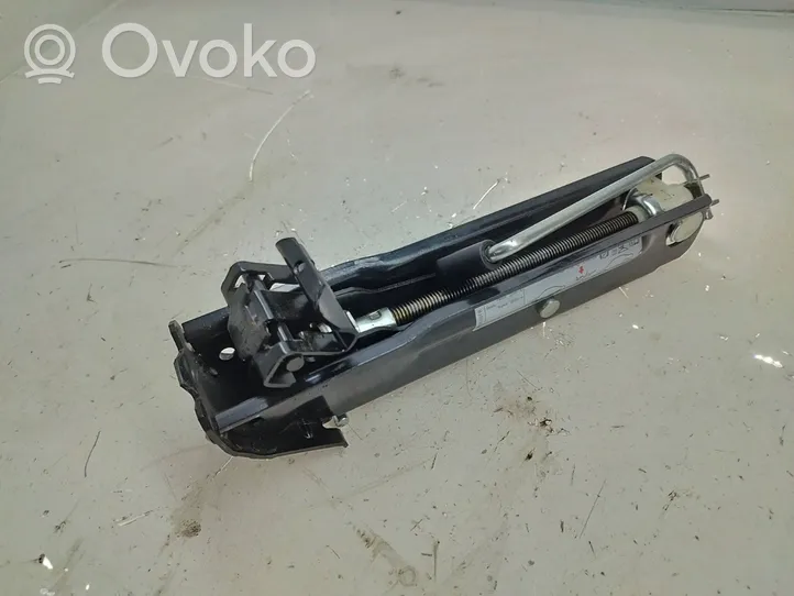 Volkswagen PASSAT B6 Lift Jack 3AA011031B