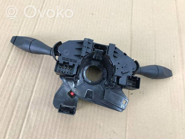 Ford Connect Pyyhkimen/suuntavilkun vipukytkin 6T1T14A664AA