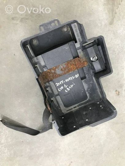 Ford Connect Support boîte de batterie 