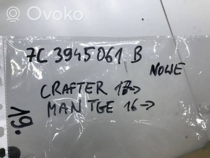 Volkswagen Crafter Reflektor vorne 7C3945061B