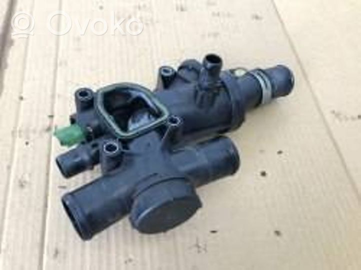 Citroen C5 Termostaatin kotelo 9656182980