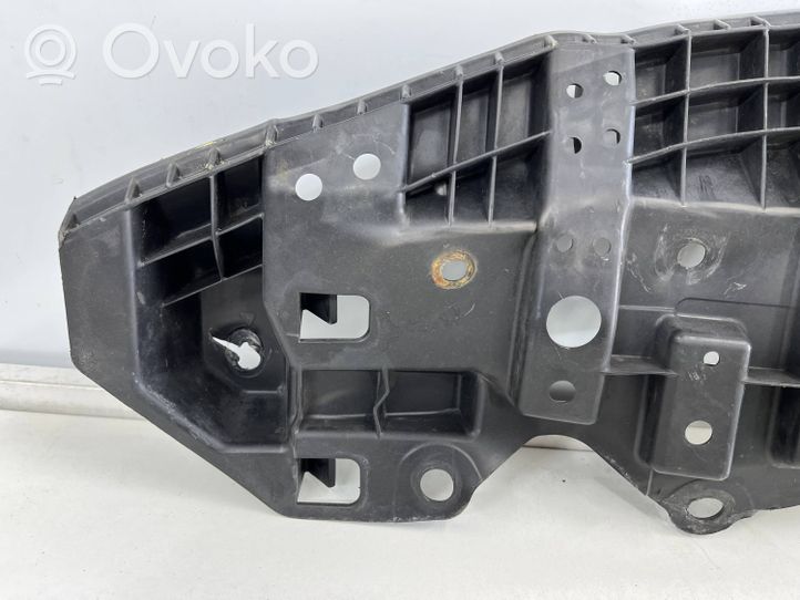 Toyota Verso-S Etupuskurin alustan pohjalevy 52618-52040