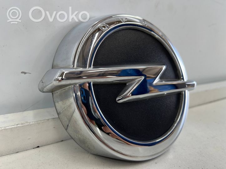 Opel Corsa E Tailgate release/open handle 563697283