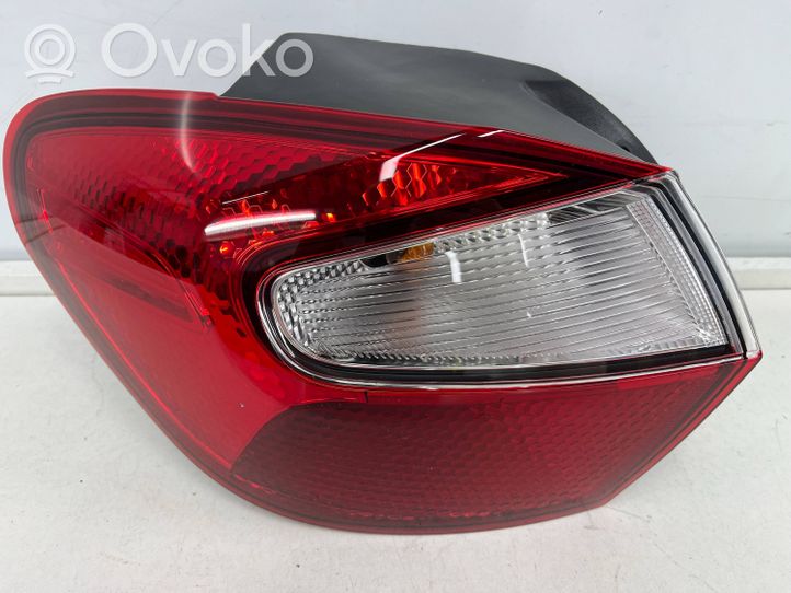 Hyundai i10 Rear/tail lights 92401-K7000