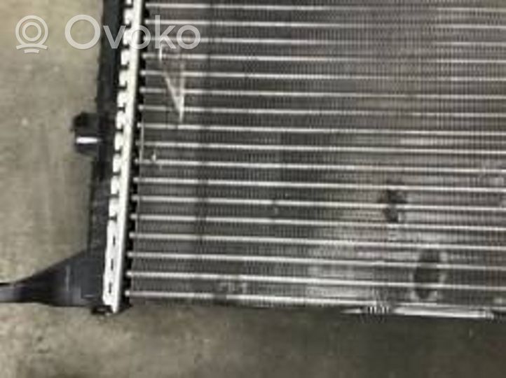 Audi A4 S4 B9 Coolant radiator 8k0121251r