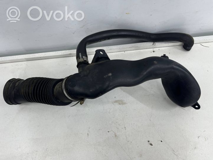 Citroen C8 Rura / Wąż dolotowy powietrza turbiny 972460