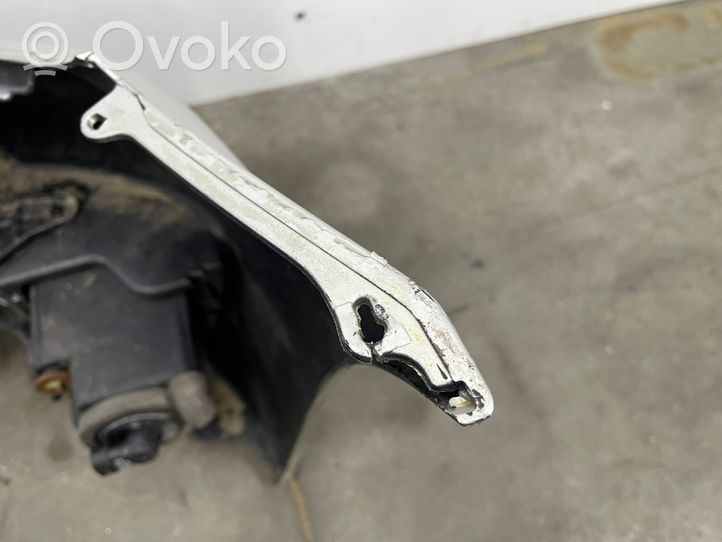 Lexus IS 200-300 Etupuskuri 52119-53010