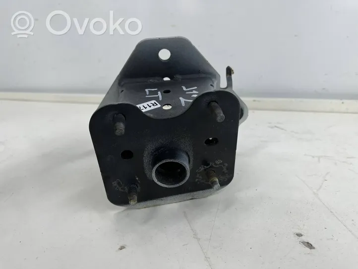 Nissan Qashqai J12 Traversa di supporto paraurti posteriore 