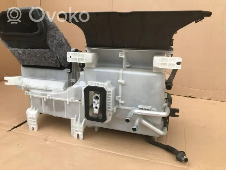 Mitsubishi ASX Salono oro mazgo komplektas 7800a246