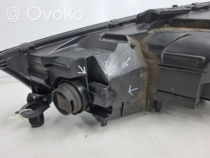 Audi A4 S4 B9 Priekinis žibintas 8w0941034