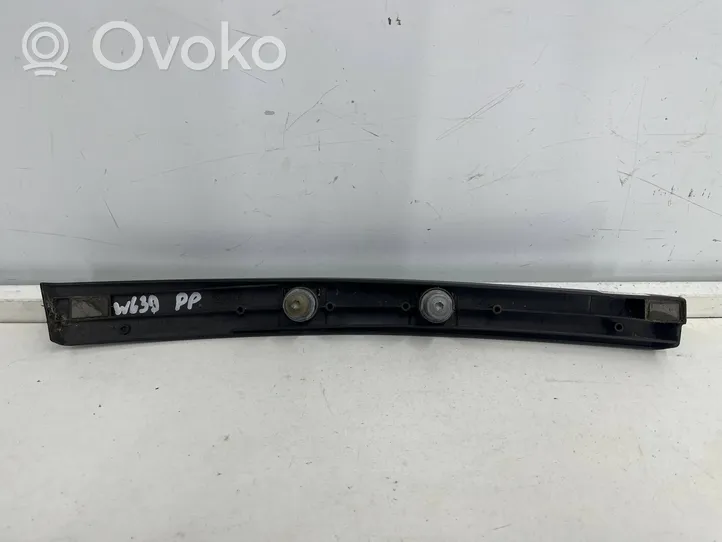 Mercedes-Benz Vito Viano W639 Katon muotolistan suoja a6396906562