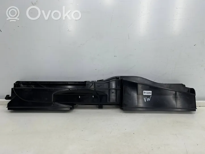 Seat Leon (5F) Oro paėmimo kanalo detalė (-ės) 5q0129254e