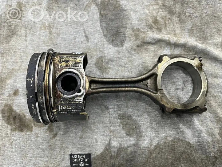 Mazda 6 Piston avec bielle SH01