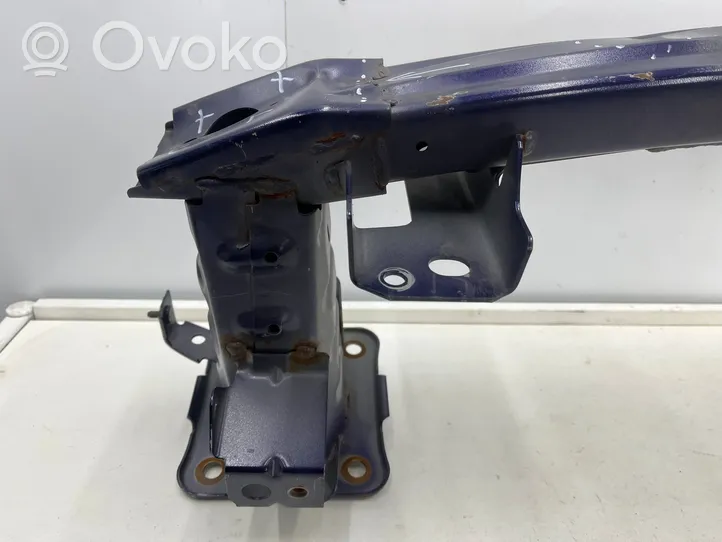 Mazda 5 Traversa di supporto paraurti anteriore 