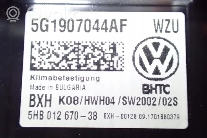 Volkswagen T-Roc Ilmastoinnin ohjainlaite 5G1907044AF