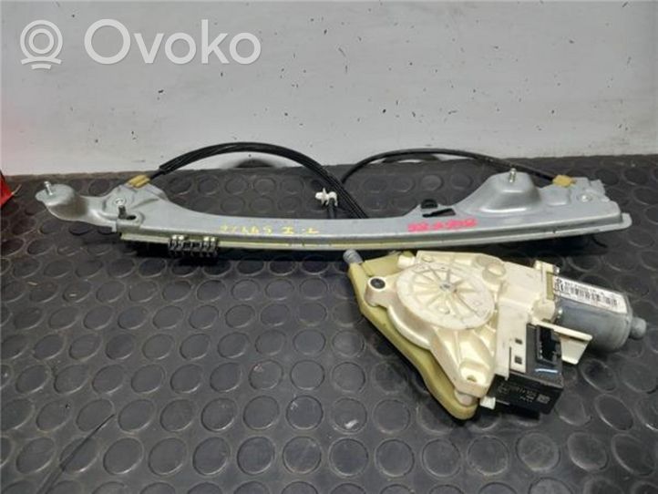 Renault Laguna III Elektryczny podnośnik szyby drzwi tylnych 827310001R--A