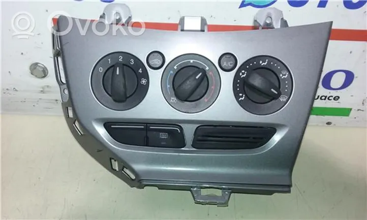 Ford Focus Panel klimatyzacji BM5T-19980-AE