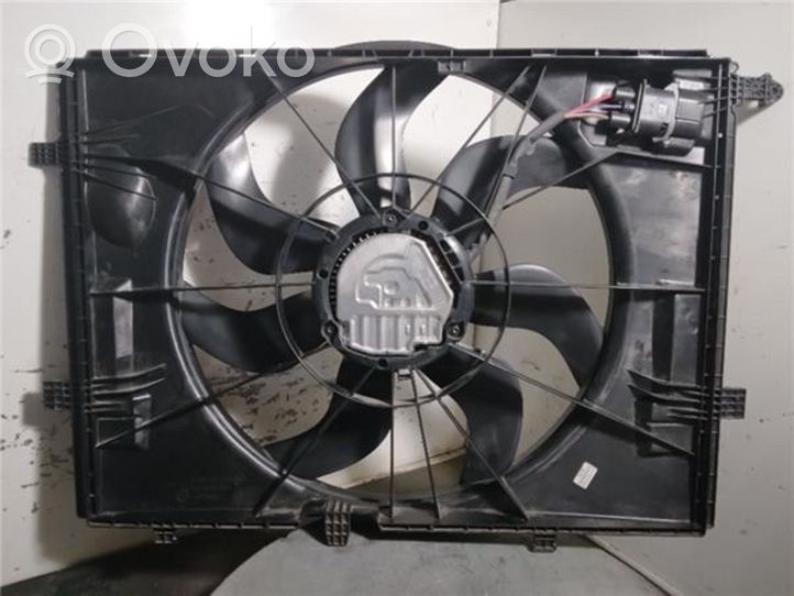 Mercedes-Benz E W213 Ventilatore di raffreddamento elettrico del radiatore A0999062100