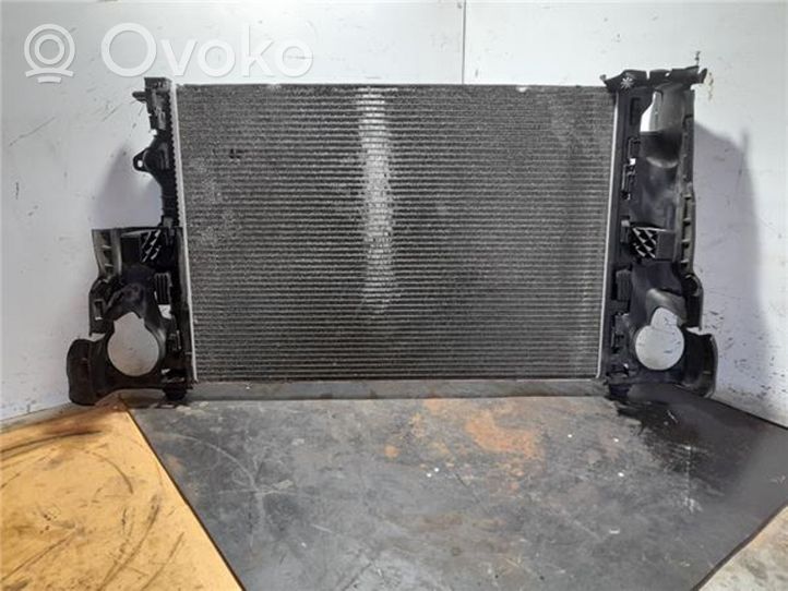 Volvo XC70 Radiateur de refroidissement 