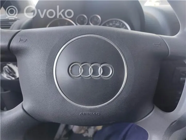 Audi A2 Ohjauspyörän turvatyynyn kansi 8P0880201BLFKZ