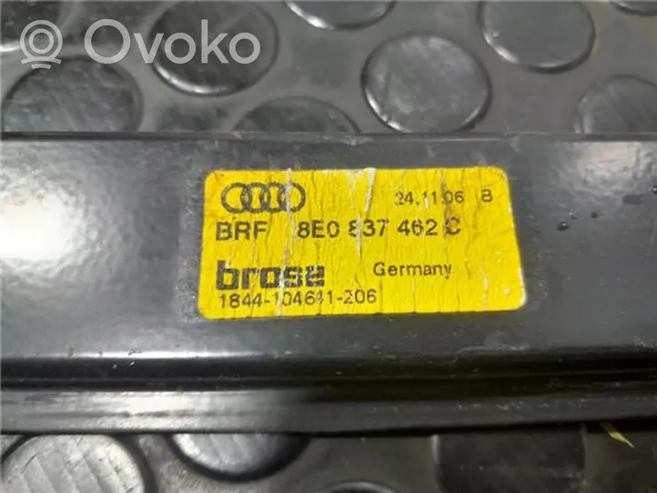 Audi A4 S4 B7 8E 8H Alzacristalli elettrico della portiera anteriore 8E0959802G