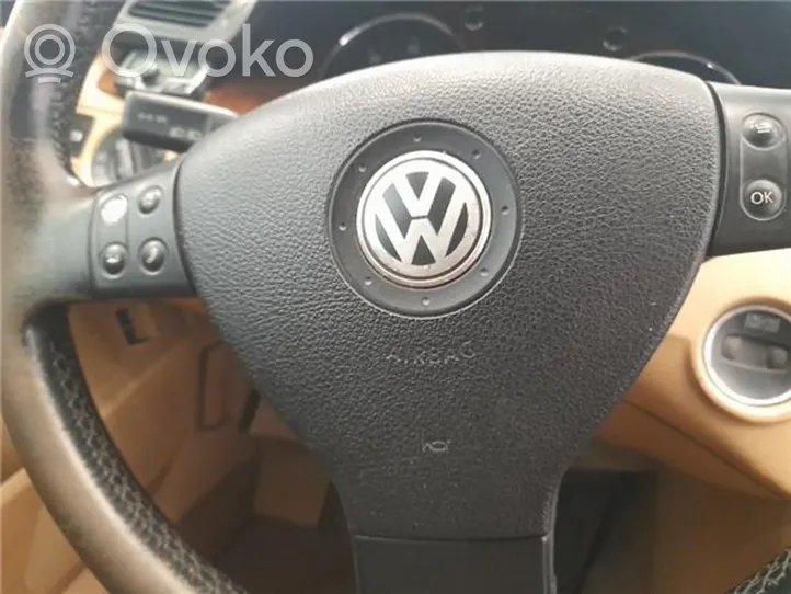 Volkswagen PASSAT B6 Ohjauspyörän turvatyynyn kansi 3C0880201T