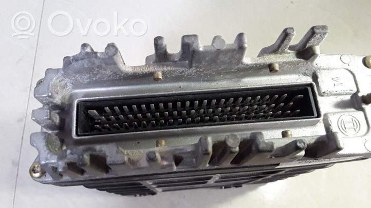 Ford Galaxy Calculateur moteur ECU 0281001251252