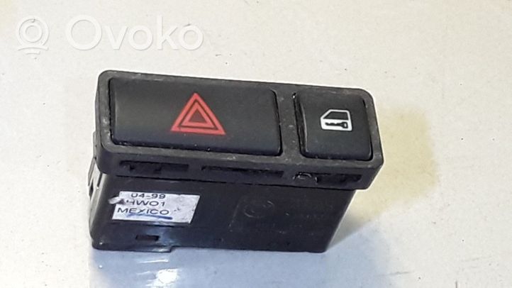 BMW 3 E46 Interruttore luci di emergenza 61318368920