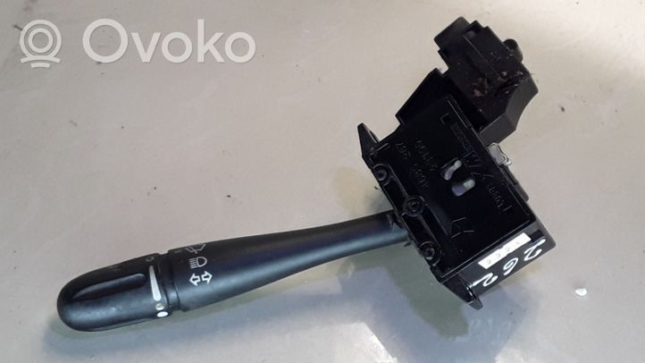 Chrysler Voyager Wiper control stalk 4685267