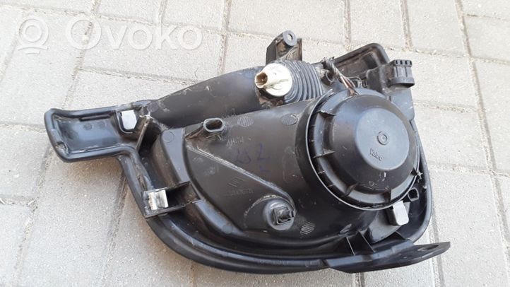 Renault Kangoo I Phare frontale 60975810