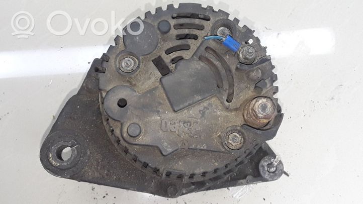 Audi 100 S4 C4 Generatore/alternatore 