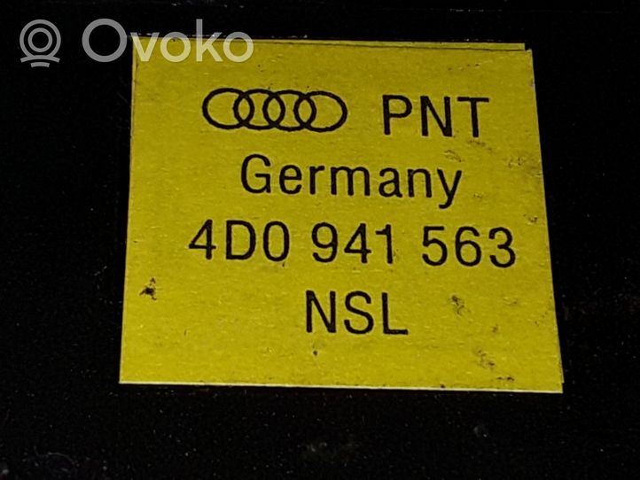 Audi A4 S4 B5 8D Interruttore fendinebbia 4D0941563