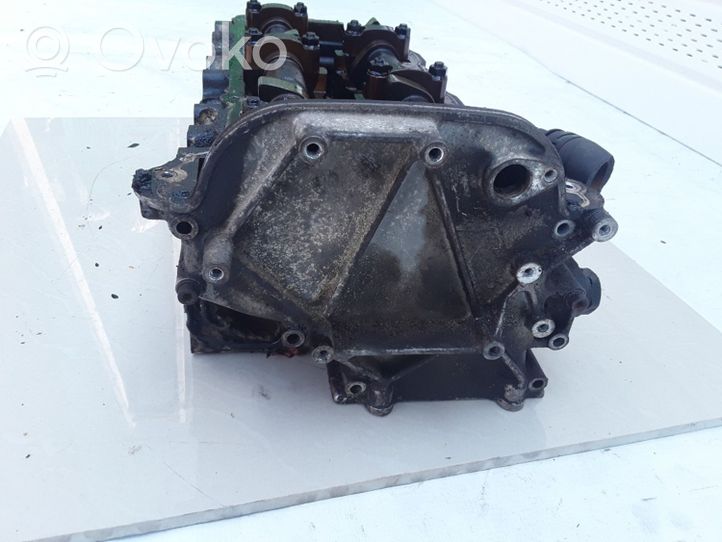 Volkswagen Golf IV Culasse moteur 071103373