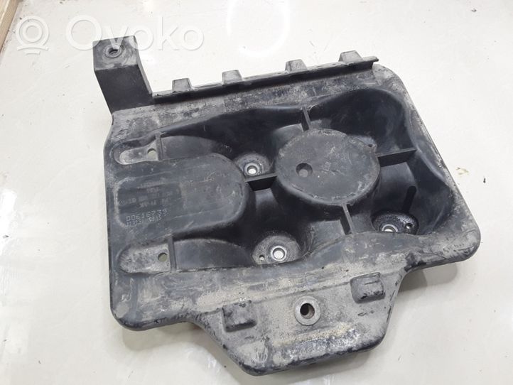 Audi A3 S3 8L Vassoio batteria 1J0804373A