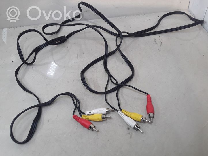 Hyundai Santa Fe CD changer wiring 