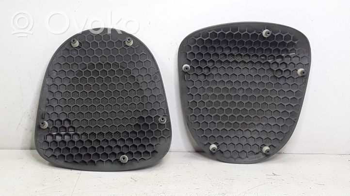 Seat Altea Maskownica głośnika drzwi tylnych 5P0867150