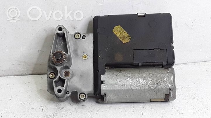 Audi A4 S4 B5 8D Motore/attuatore 8D0959591