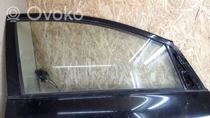 Toyota Avensis Verso Vitre de fenêtre porte avant (4 portes) E643R00034
