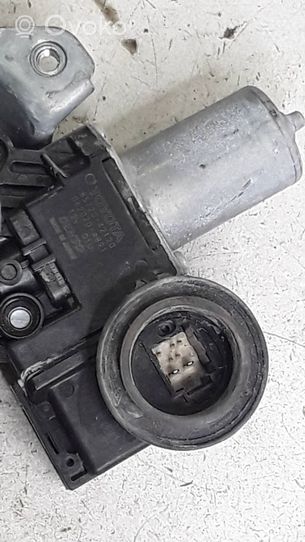 Toyota RAV 4 (XA40) Elektryczny podnośnik szyby drzwi przednich 8572042120