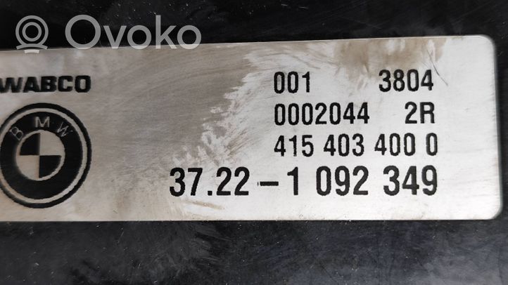 BMW X5 E53 Pneumatinės (oro) pakabos kompresorius 37221092349