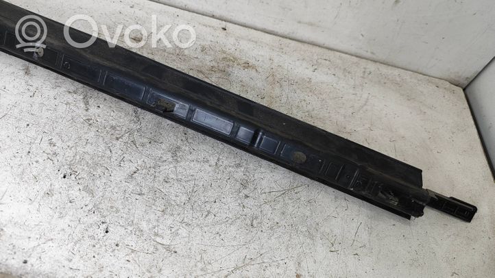 Audi A5 Condotto d'aria intercooler 8V0121293A