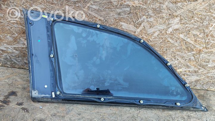 Opel Vectra C Fenêtre latérale avant / vitre triangulaire 43R00081