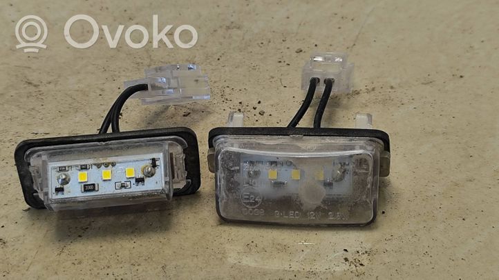 Citroen C4 I Picasso Number plate light ZMK1308