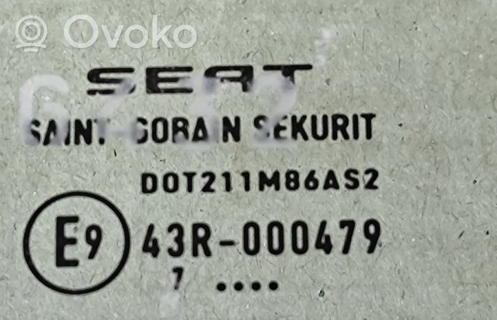 Seat Toledo III (5P) Etuoven ikkunalasi, neliovinen malli E943R000479