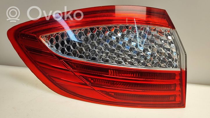 Ford Mondeo MK IV Rear/tail lights 1S7113405B