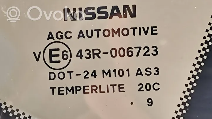 Nissan Qashqai Finestrino/vetro retro E643R006723