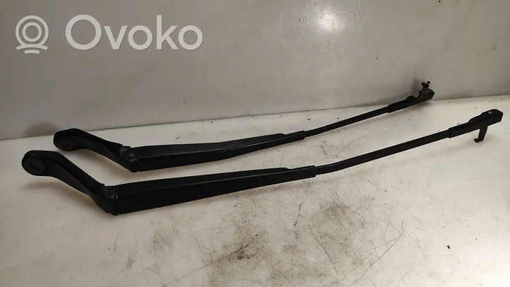 Volkswagen Sharan Front wiper blade arm 7M3955409