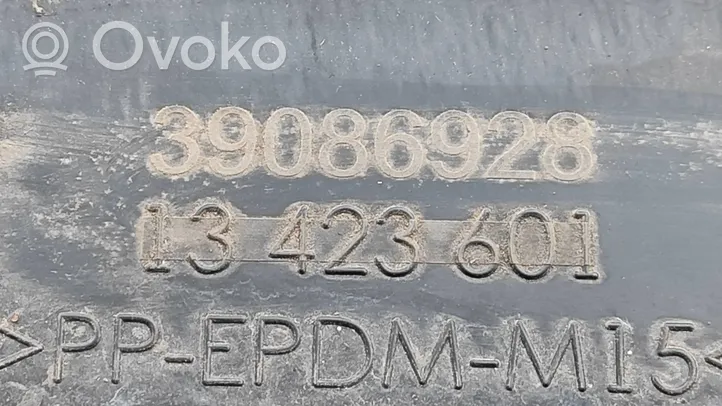 Opel Astra K Osłona pod zderzak przedni / Absorber 13423601
