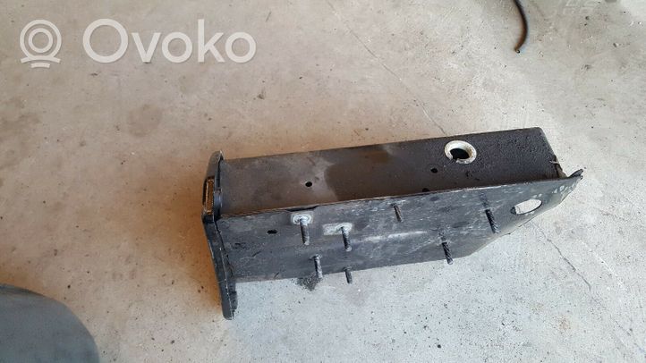 Audi A4 S4 B8 8K Front bumper support beam 